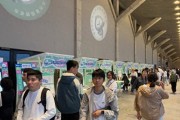 暮色下临港新片区：全民畅享演唱会与人才市集招聘夜市共燃
