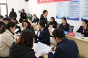 尉犁县专场招聘会送到家门口，优质岗位等你来选