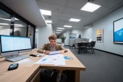 家门口觅岗位！沙区街道联合社区举办秋季招聘会