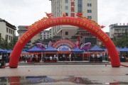 5月23日融水举办民营企业服务月暨粤桂劳务协作招聘会